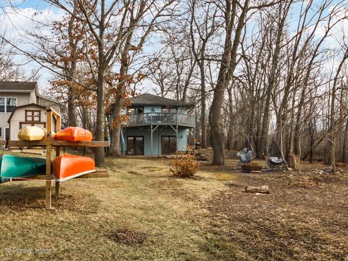 22566 W Lillian Pl, Antioch, IL, 60002-9530 | Card Image