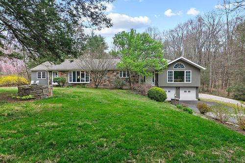 14 Ridgewood Rd, Avon, CT, 06001-2414 | Card Image