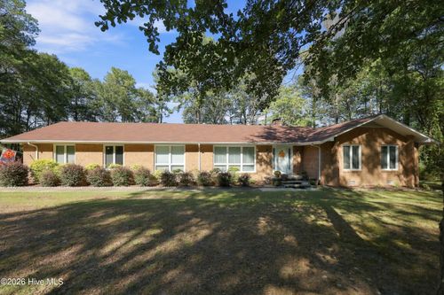 2453 Dogwood Ln, Kinston, NC, 28504-8195 | Card Image