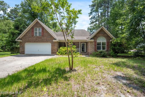 901 Wood Ridge Ct Se, Leland, NC, 28451-9582 | Card Image