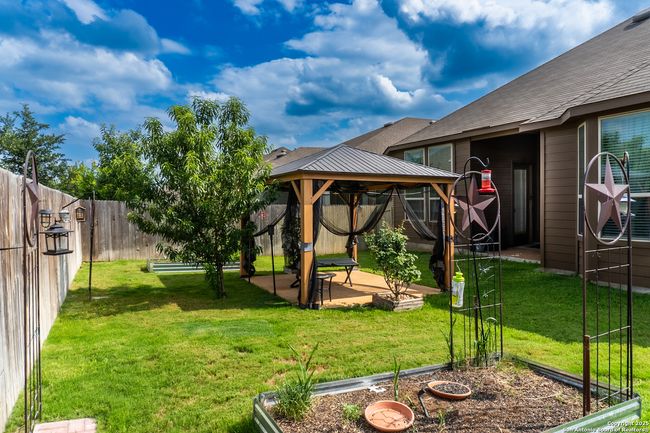 10242 Nate Range, House other with 4 bedrooms, 3 bathrooms and null parking in San Antonio TX | Image 18
