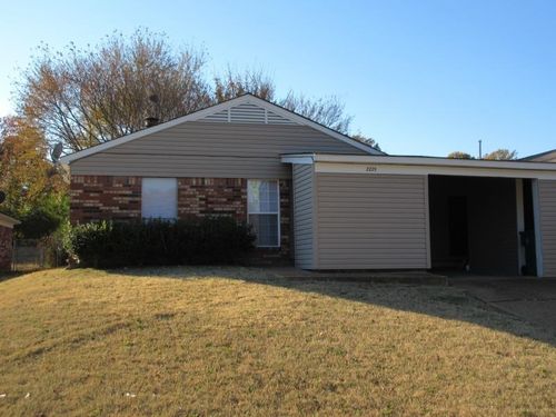 2225 Goldbrier Ln, Memphis, TN, 38134-5953 | Card Image