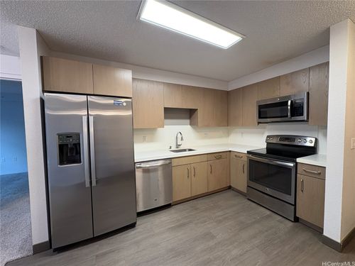 3403-7000 Hawaii Kai Dr, Honolulu, HI, 96825-4198 | Card Image