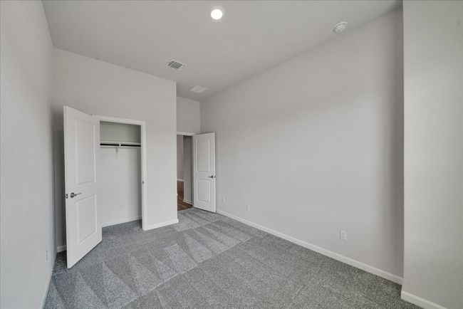 147 Cibolo Creek Loop, House other with 3 bedrooms, 2 bathrooms and 4 parking in Bastrop TX | Image 26