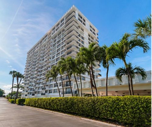 201w-2121 N Ocean Blvd, Boca Raton, FL, 33431-7875 | Card Image