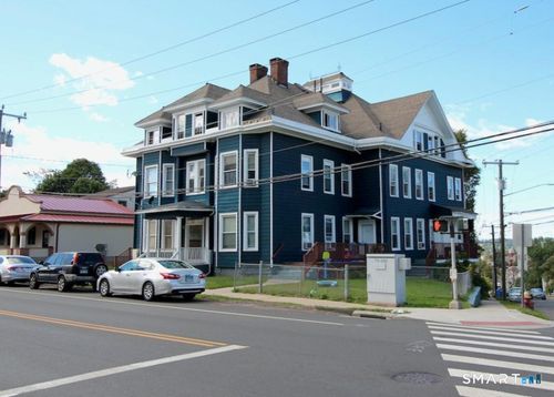 2a-570 Broad St, Meriden, CT, 06450 | Card Image