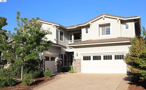 131 Arundel Dr, Hayward, CA, 94542-7907 | Card Image