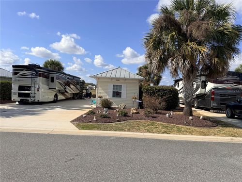 9486 Se 47th Way, Webster, FL, 33597-4559 | Card Image