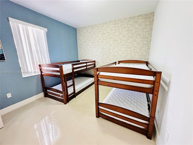10886 Sw 242 Nd St, House other with 4 bedrooms, 2 bathrooms and null parking in Homestead FL | Image 30