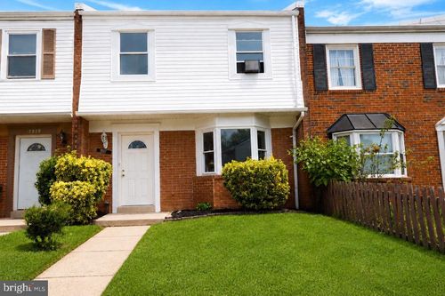 7921 Meadow Ct, MANASSAS, VA, 20109-3505 | Card Image