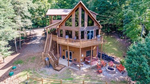 192 Oak Ridge Way, Morganton, GA, 30560-6802 | Card Image
