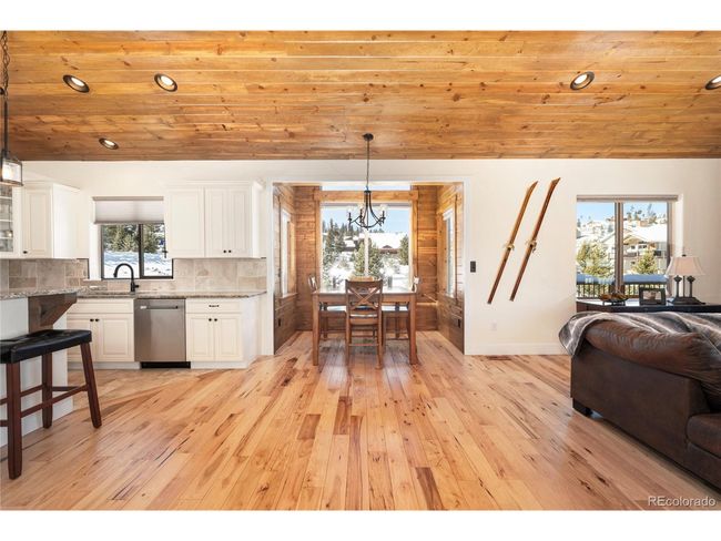 304 County Road 424, House other with 3 bedrooms, 3 bathrooms and null parking in Grand Lake CO | Image 12