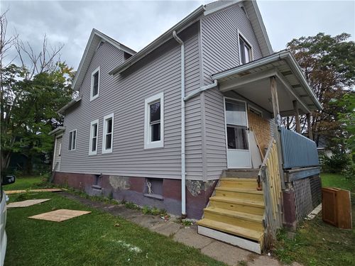 865 N Goodman St, Rochester, NY, 14609-4637 | Card Image