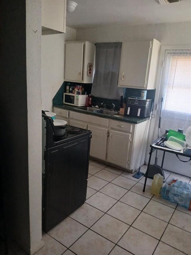2602 Dalview St, Home with 2 bedrooms, 1 bathrooms and null parking in Houston TX | Image 16
