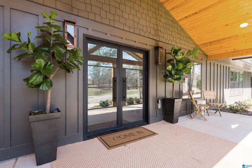 1202 Cahaba River Est, HOOVER, AL, 35244-4408 | Card Image