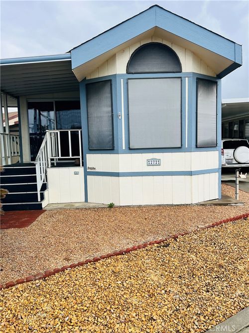 spc-272-1295 S Cawston Ave, Hemet, CA, 92545-9153 | Card Image