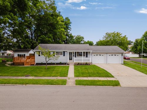 1705 Carl Dr, Lancaster, OH, 43130-4115 | Card Image
