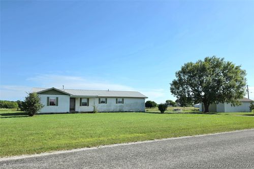 10781 County Road 1550, Ada, OK, 74820-3374 | Card Image