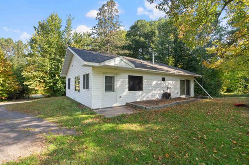 11086 E Us Highway 2, Maple, WI, 54854-9013 | Card Image