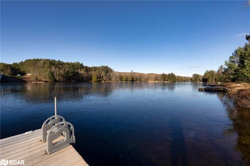 1007 Elliot Rd, Dwight, ON, P0A1H0 | Card Image