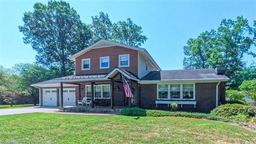 220 E Stadium Dr, Eden, NC, 27288-3522 | Card Image