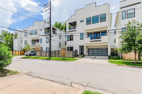 711 W Clay Street, Houston, TX, 77019 | Card Image