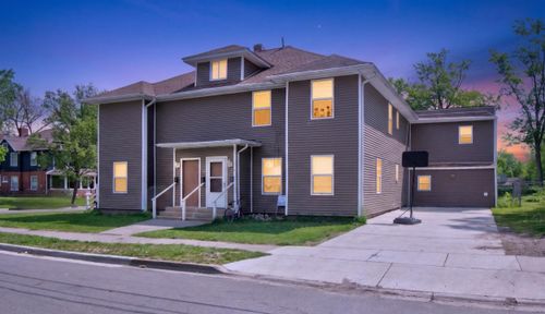 127 W Wilkins Street, Jackson, MI, 49203 | Card Image