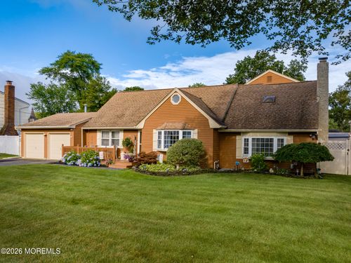 58 12th St, Toms River, NJ, 08753-2381 | Card Image
