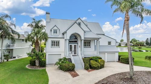 2118 Harbour Watch Dr, TARPON SPRINGS, FL, 34689-2033 | Card Image