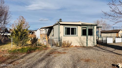 907 Garnet Ct, Carson City, NV, 89705-7110 | Card Image