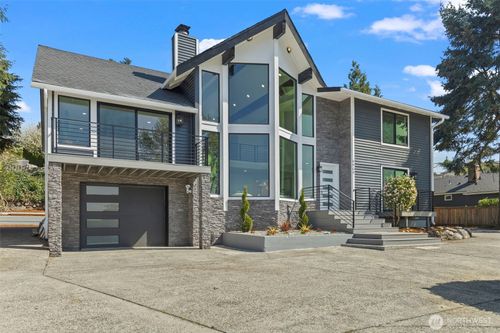 6909 E Side Dr Ne, Tacoma, WA, 98422-1117 | Card Image