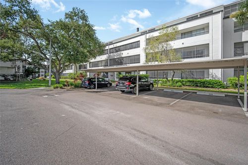 4208-2585 Countryside Blvd, CLEARWATER, FL, 33761-4517 | Card Image