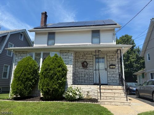 124 Hawthorne Ave, Nutley, NJ, 07110-1561 | Card Image