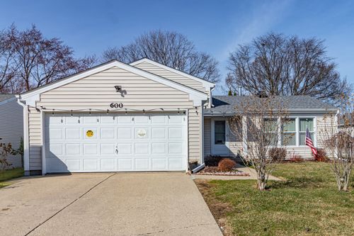 600 Thompson Blvd, Buffalo Grove, IL, 60089-1036 | Card Image