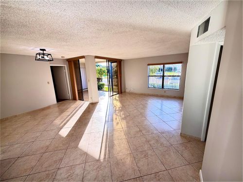 c-8657 Boca Glades Blvd W, Boca Raton, FL, 33434-4096 | Card Image