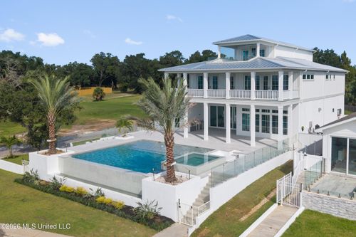 1936 Beach Dr, Gulfport, MS, 39507-1603 | Card Image