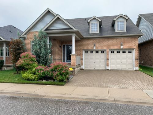 44 Locust Dr, Brampton, ON, L6R0W2 | Card Image