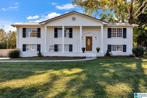 800 Hilltop Dr, WARRIOR, AL, 35180-1907 | Card Image