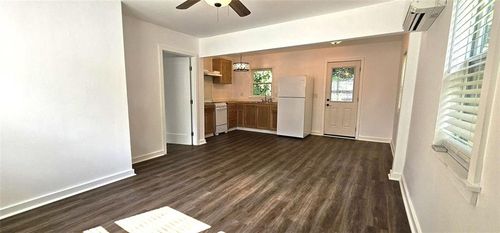 garage-apt-3230 W Shadowlawn Ave Ne, Atlanta, GA, 30305-1719 | Card Image