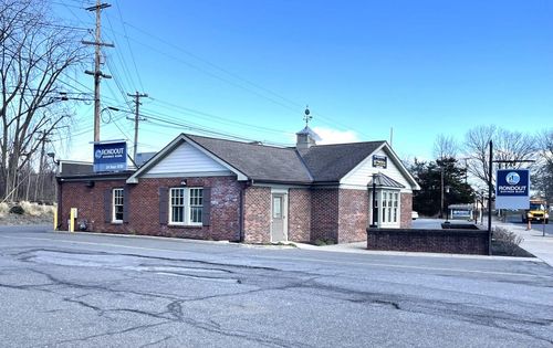 130 Schwenk Dr, Kingston, NY, 12401-2939 | Card Image