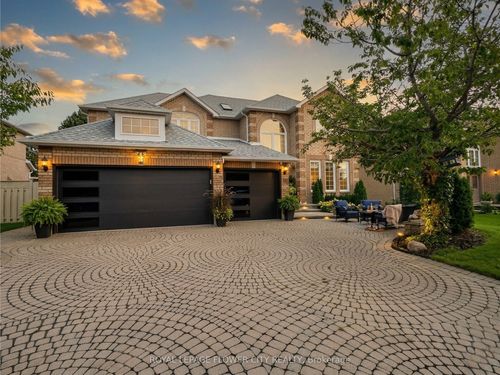 70 Colonel Bertram Rd, Brampton, ON, L6Z4T6 | Card Image