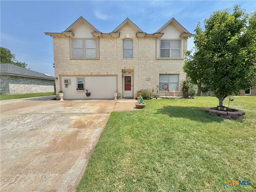 403 Suzie St, Killeen, TX, 76542-2412 | Card Image