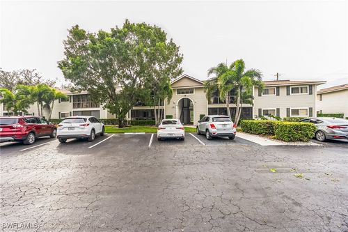 unit-10-8081 S Woods Cir, FORT MYERS, FL, 33919-6854 | Card Image