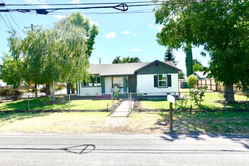 3147 N Cherryland Ave, Stockton, CA, 95215-2203 | Card Image