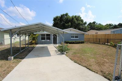 363 Avenue B, House other with 3 bedrooms, 1 bathrooms and null parking in Lake Wales FL | Image 2