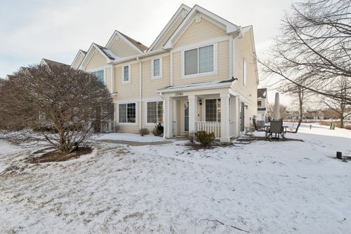 12780 W Wakefield Dr, Beach Park, IL, 60083-3025 | Card Image