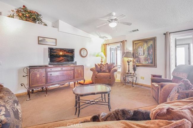 61975 Old Chisholm Trl, House other with 3 bedrooms, 3 bathrooms and 2 parking in Joshua Tree CA | Image 36