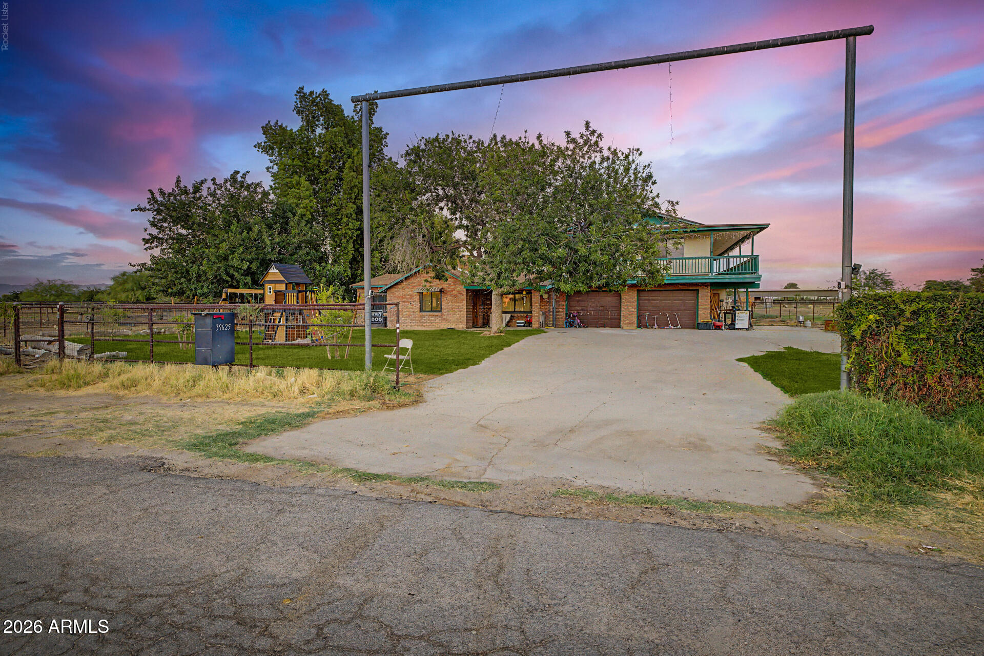 Residential in San Tan Valley