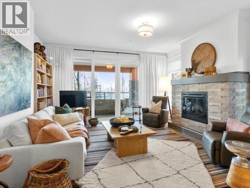 104-36 Waterfront Pl, Whitehorse, YT, Y1A6V1 | Card Image