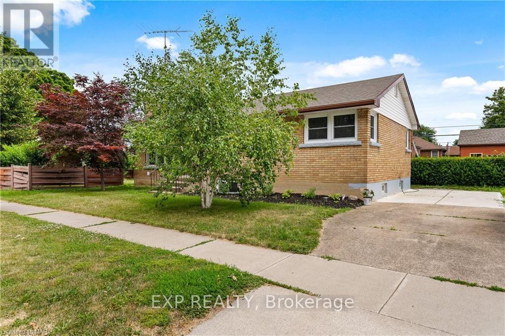 Residential Lease in St. Catharines (Haig) 2